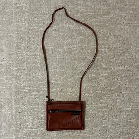 André Ouellet Cuir Handbags - André Ouellet Cuir red-Brown Leather Crossbody Bag